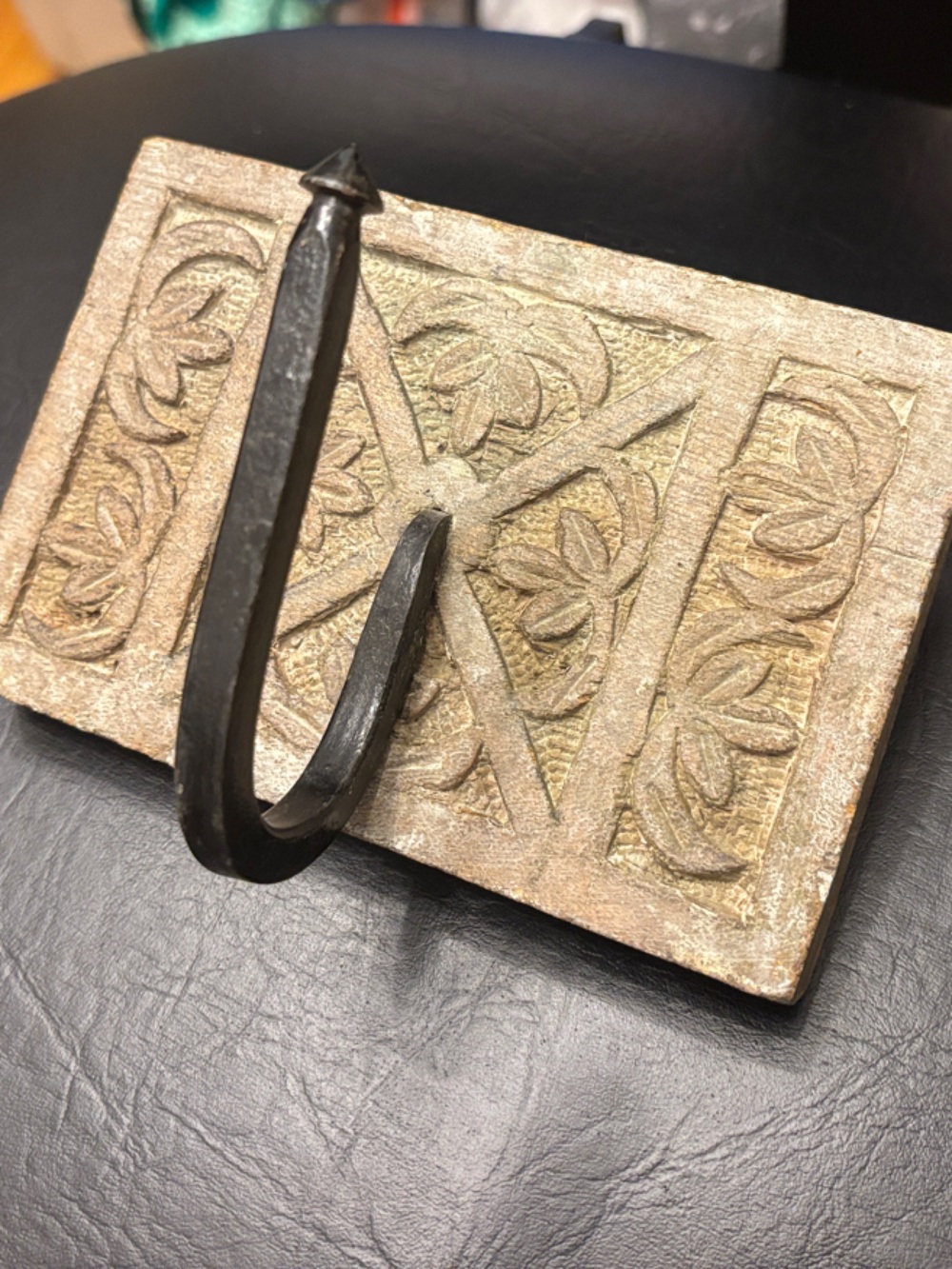 🌟 4 for $20 Decorative Gold and Black Wall Hook - Elegant Home Wall Decor Hooks